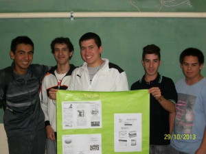 65612_522638764491248_1119939038_n